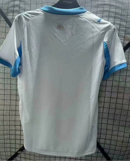 25/26 Marseille Home