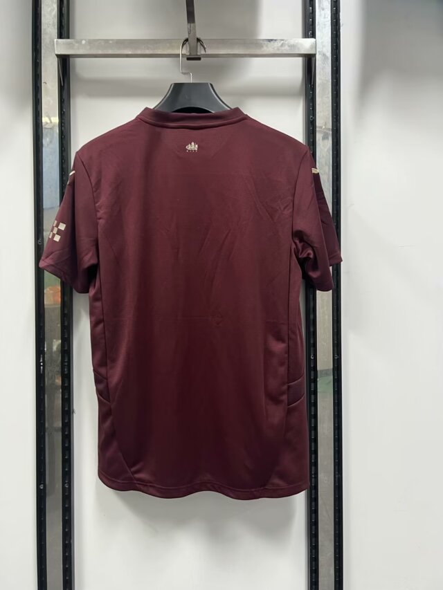 24/25 Manchester City third away