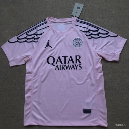 25/26 Paris Three Passenger Pink