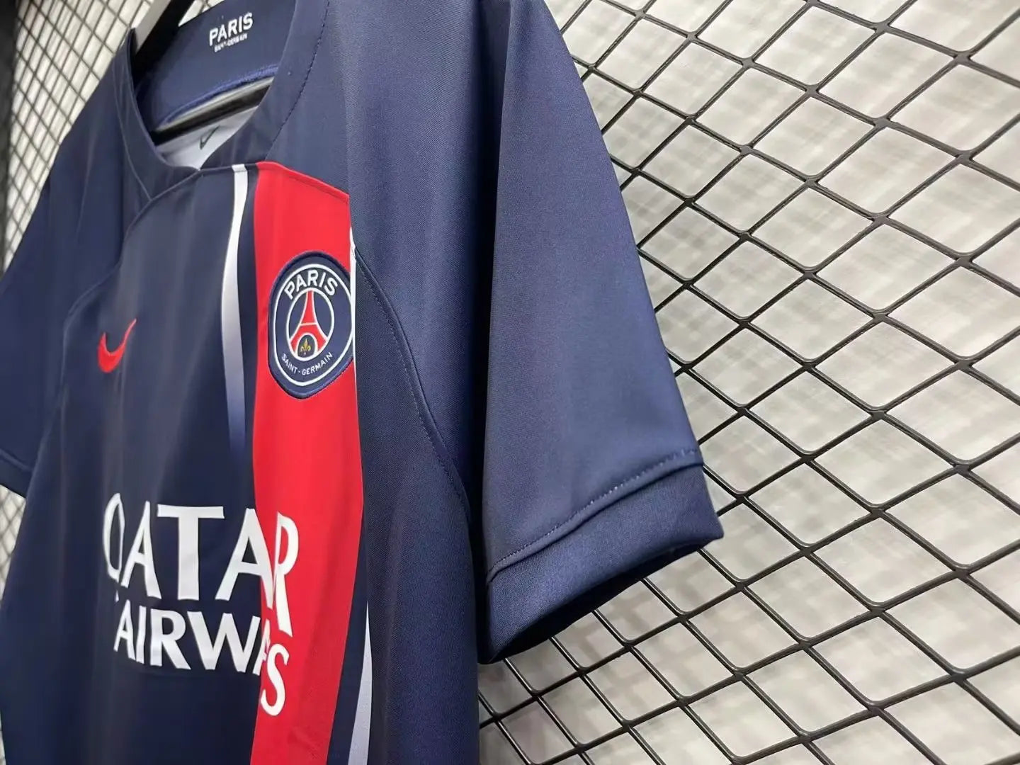 23/24 Paris home shirt