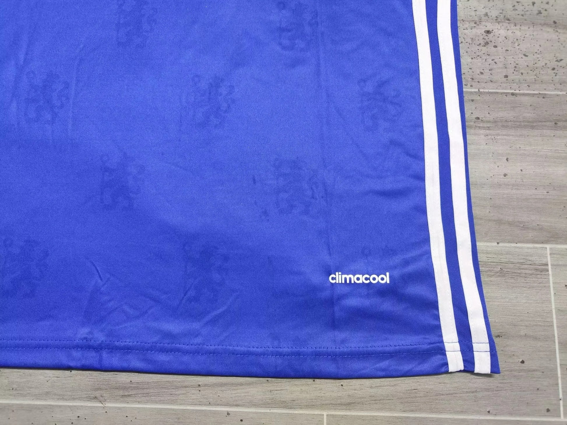 16/17 Chelsea home retro shirt