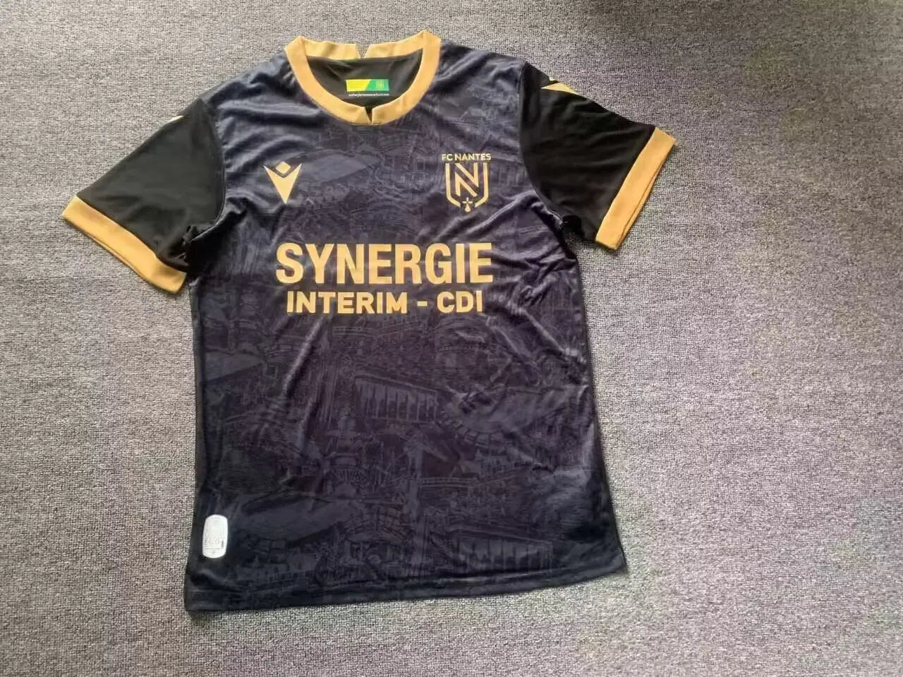24/25 Nantes away