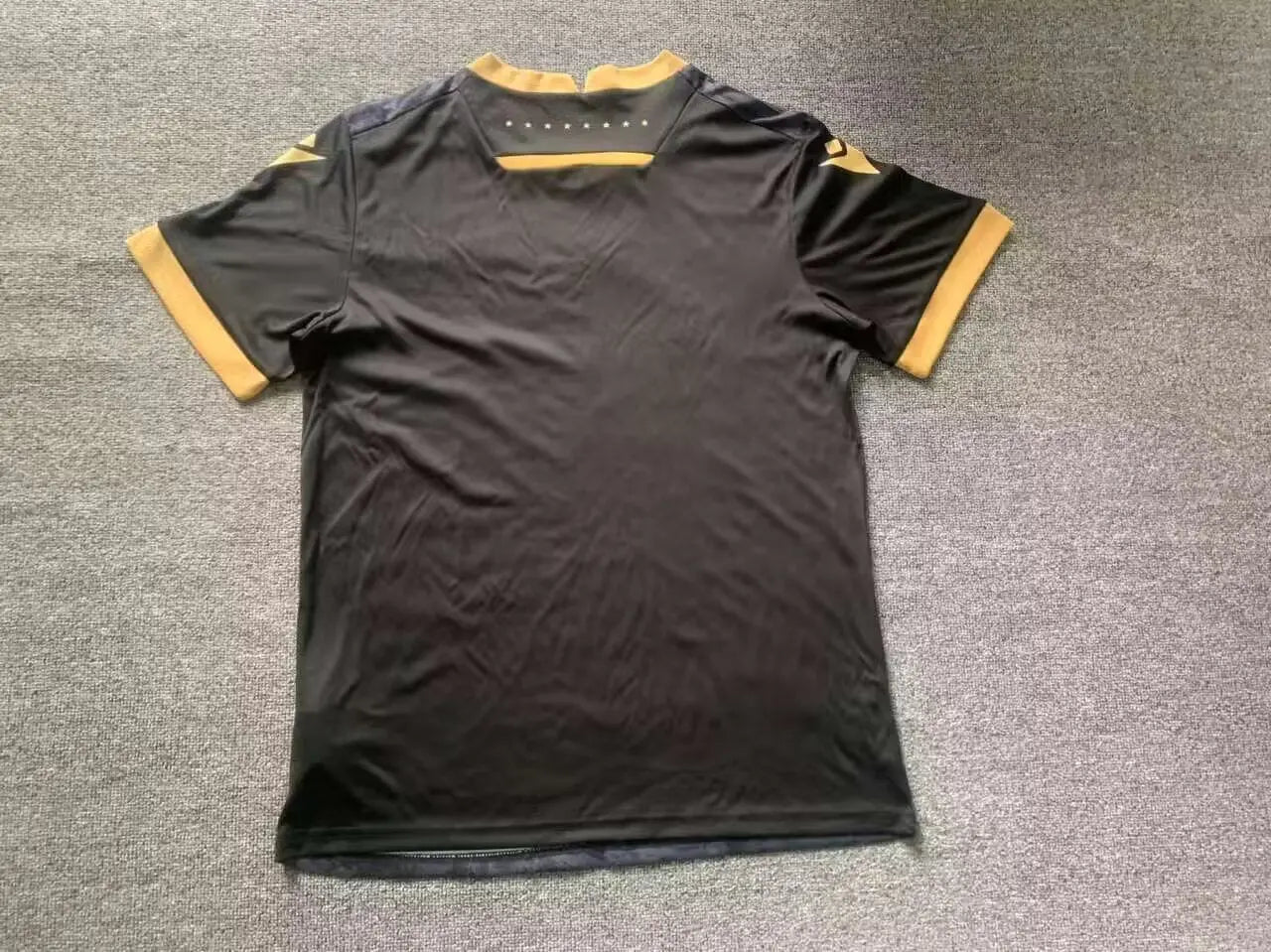 24/25 Nantes away