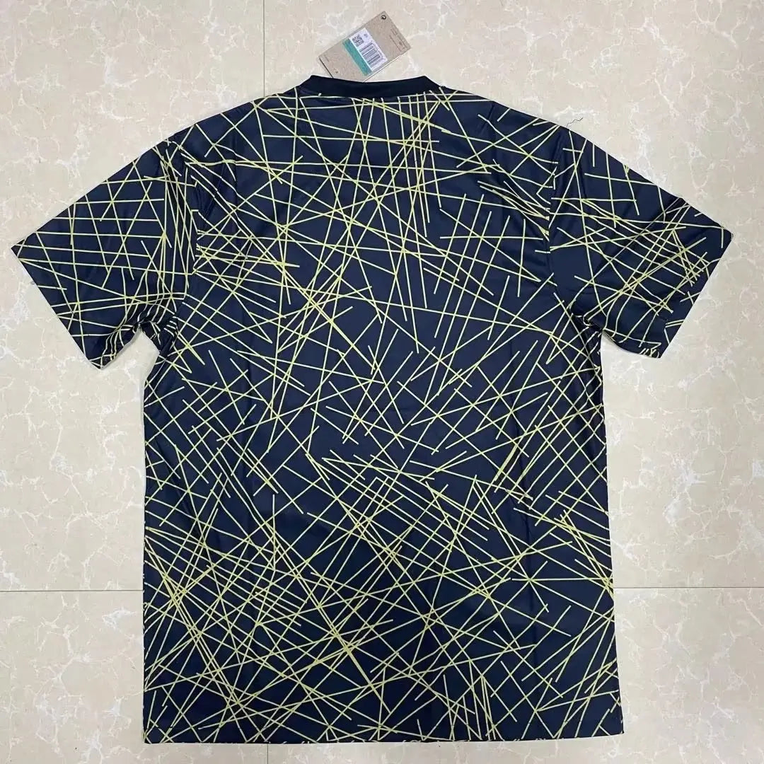 22/23 Paris 3 away shirt
