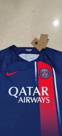 23/24 Paris home