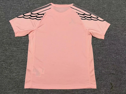 25-262 Paris Saint-Germain's third Away: Pink