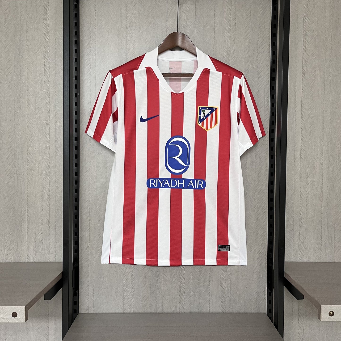 Maillot Atlético Madrid Domicile 2025/2026 Max2Kits