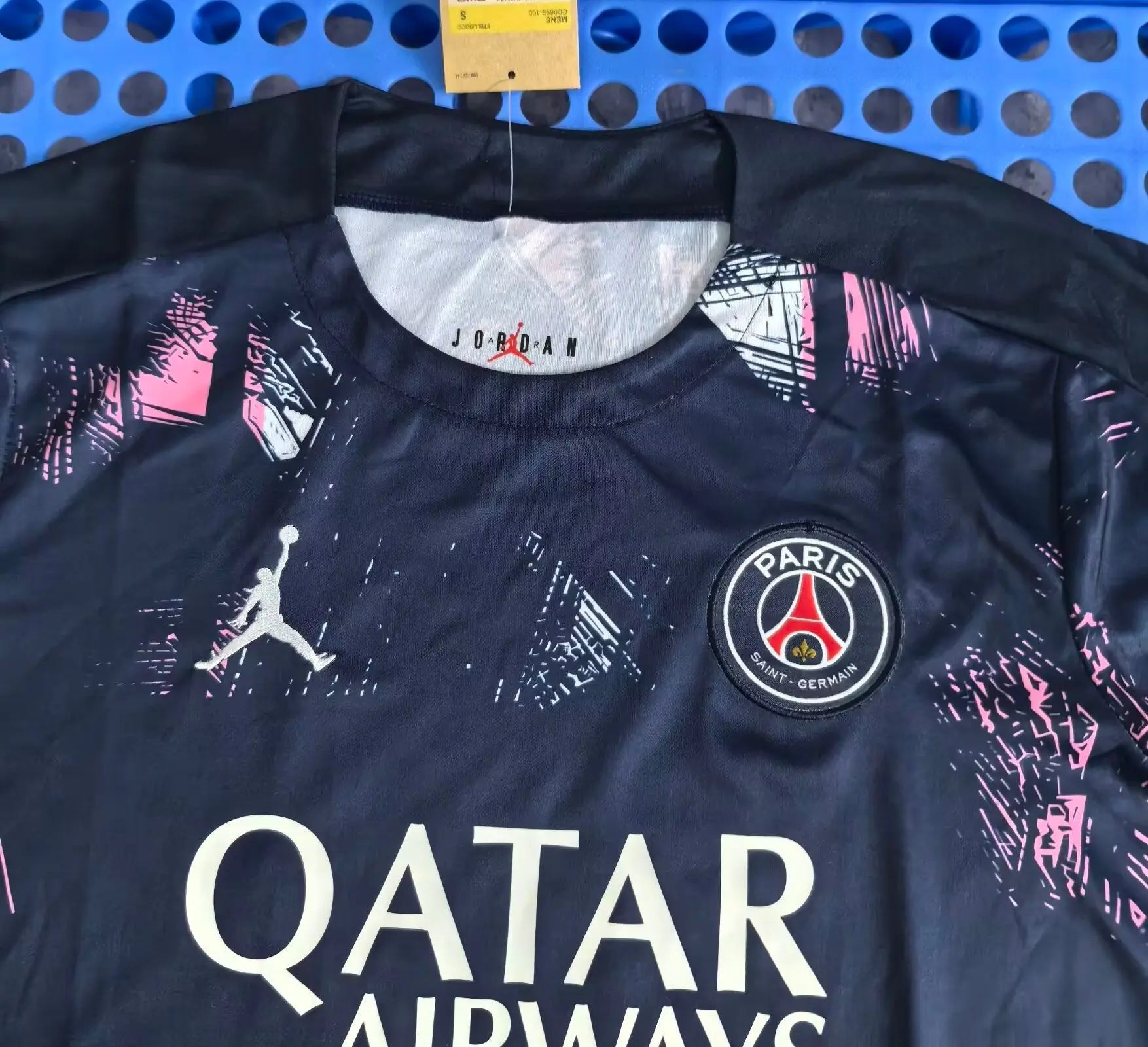 25/26 Paris training suit black and pink