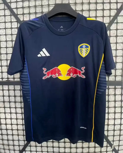 25/26 Leeds United Training Jersey
