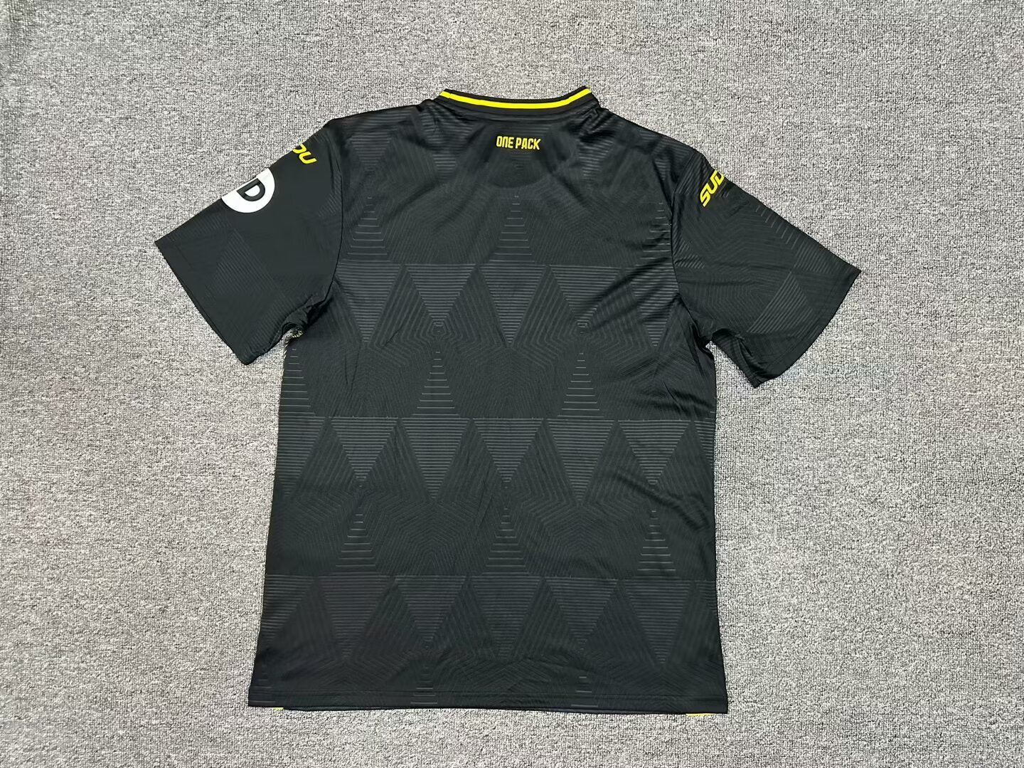 24/25 Wolves away at