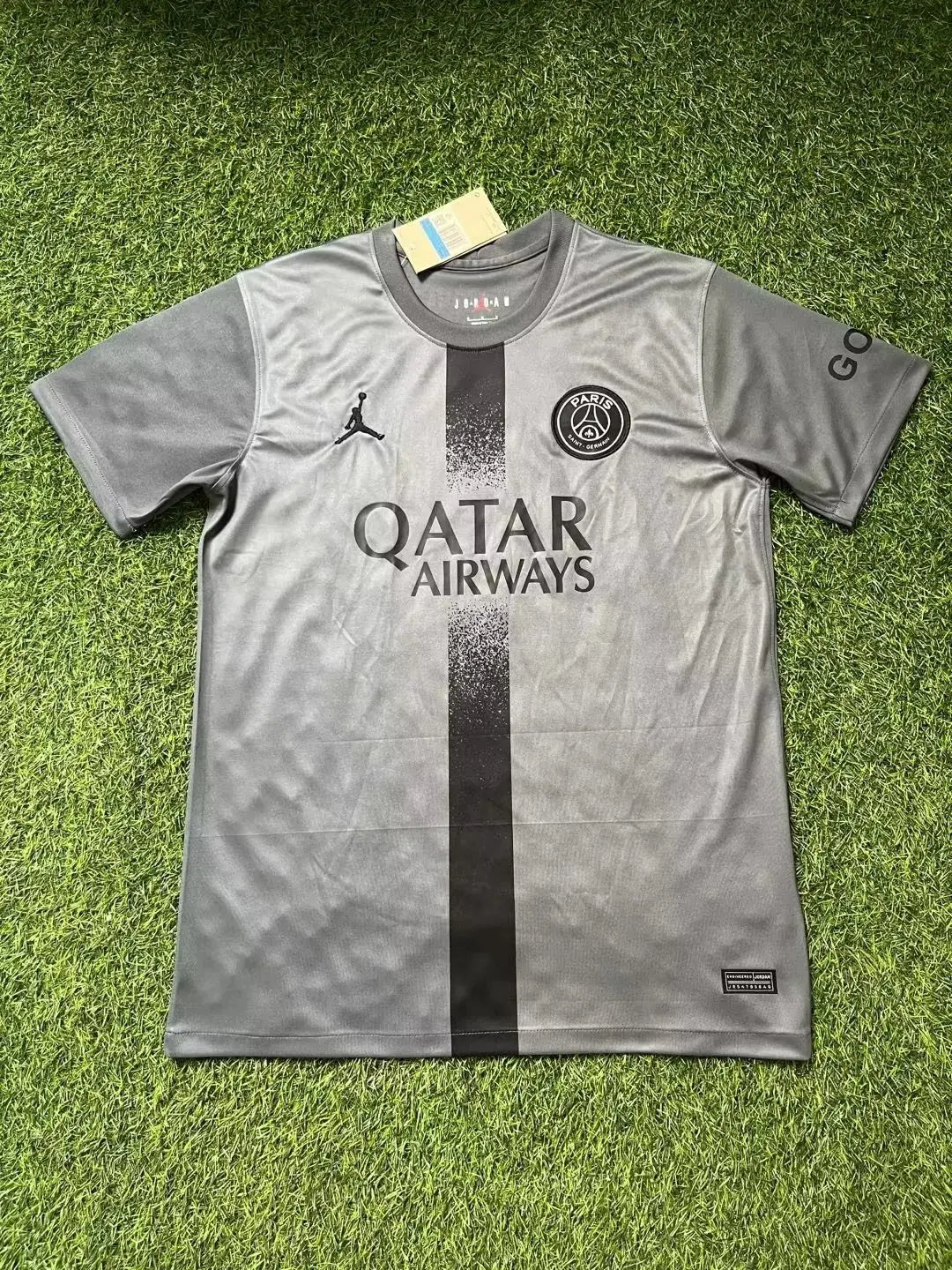 22/23 Paris away shirt