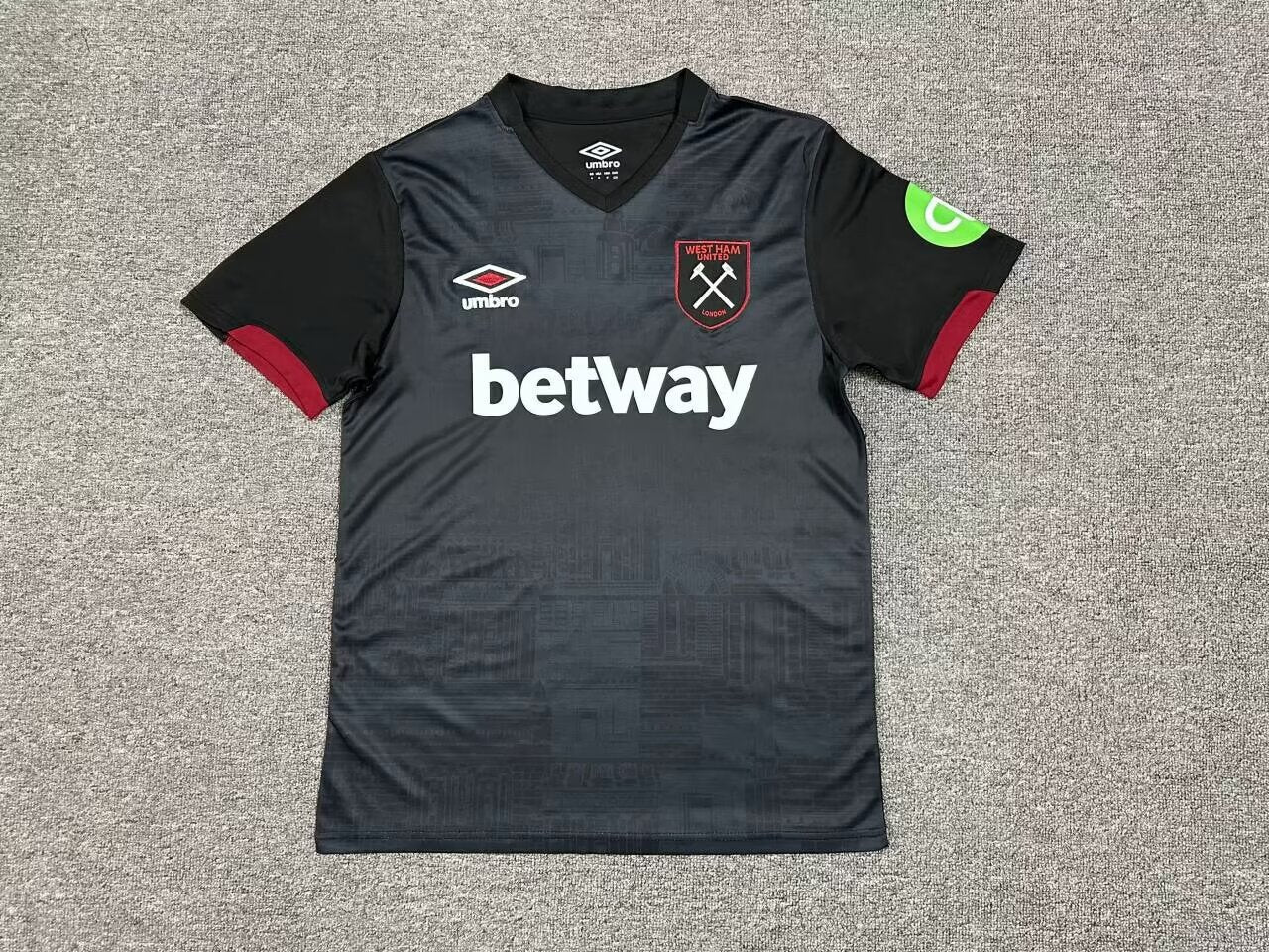 24/25 West Ham away