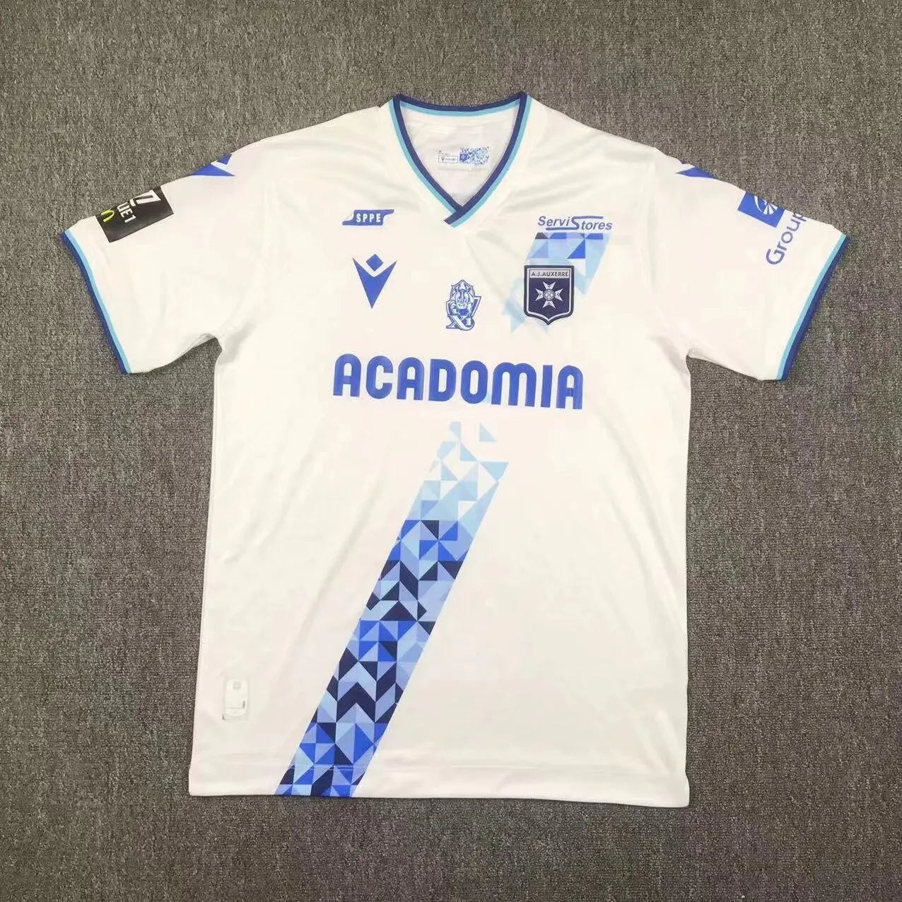 24/25 AJ Auxerre Home