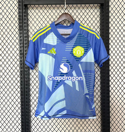 24/25 Manchester United Goalkeeper Jersey Blue