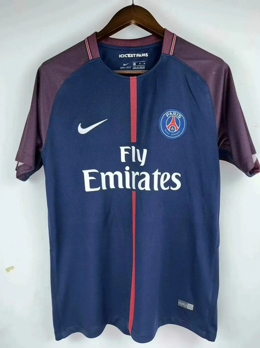 17/18 Paris at Home retro