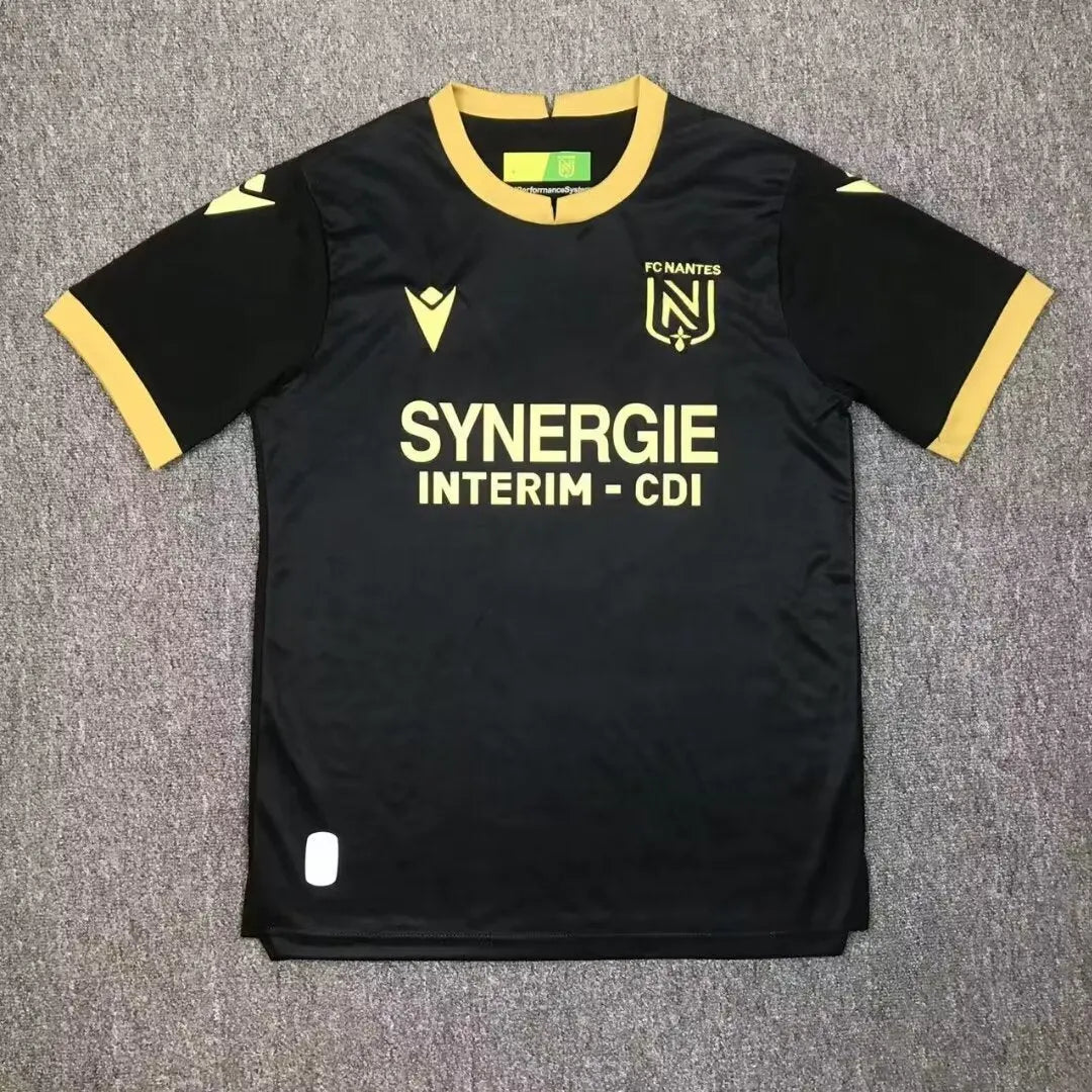 24/25 Nantes away