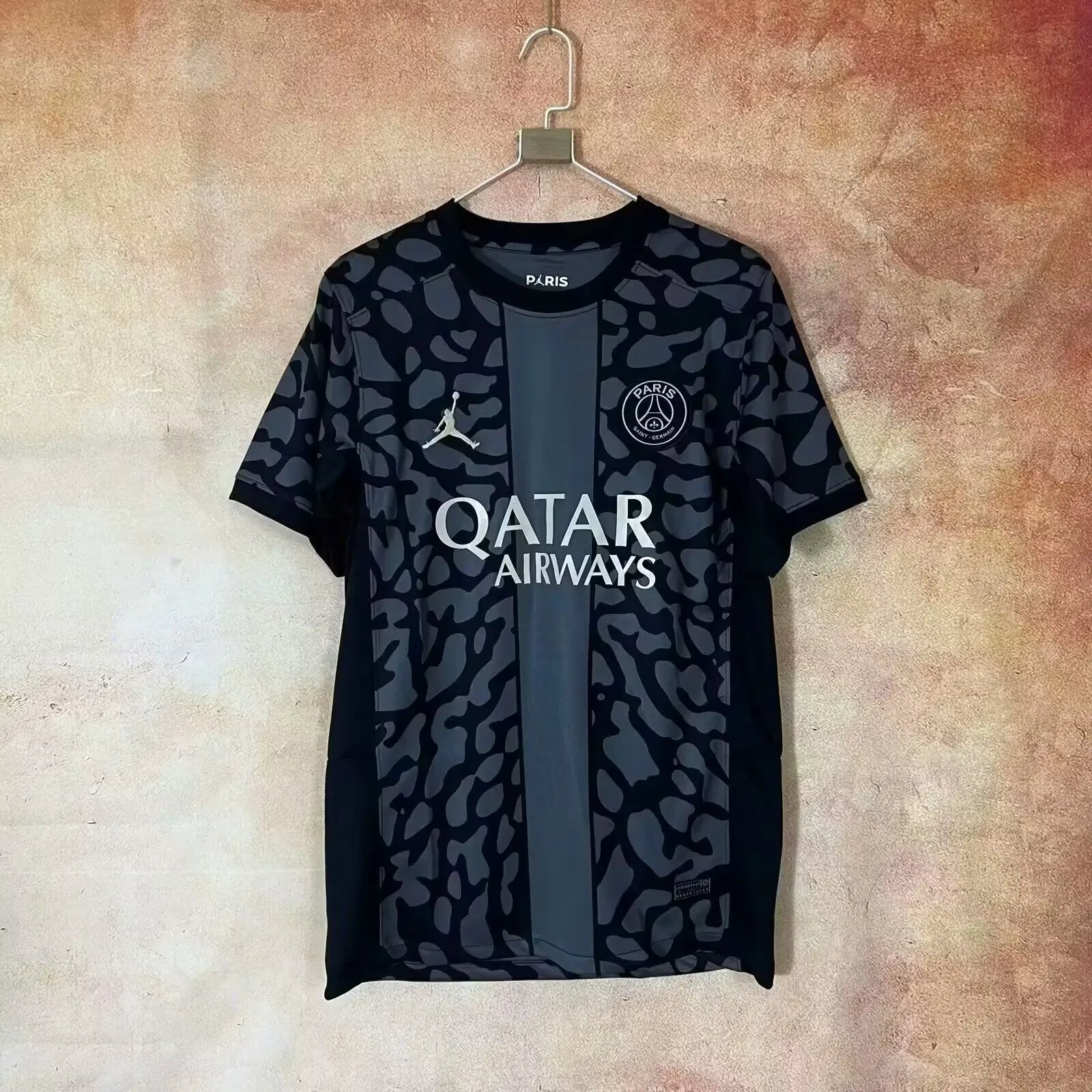 23/24 Paris third away