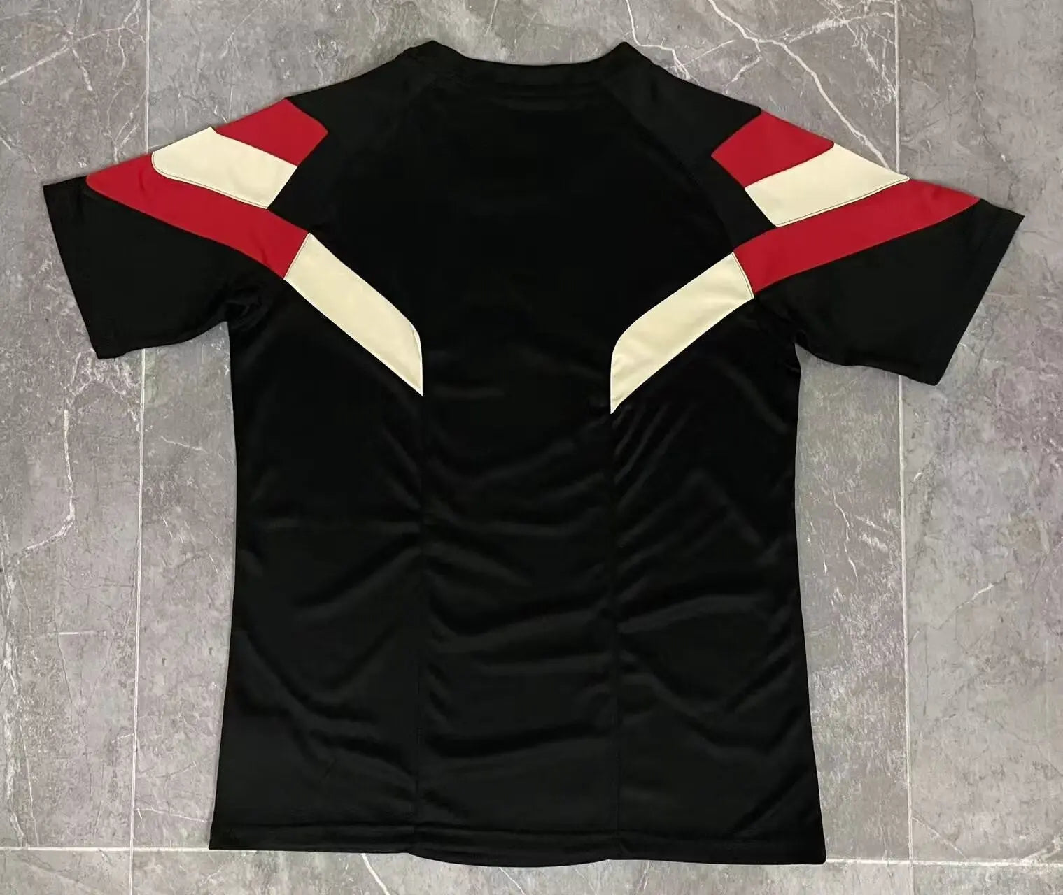 24/25 Manchester United black training kit