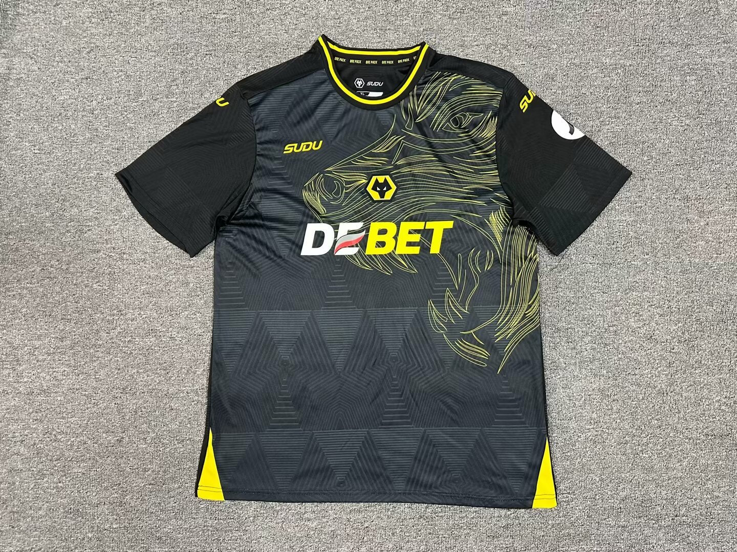 24/25 Wolves away at