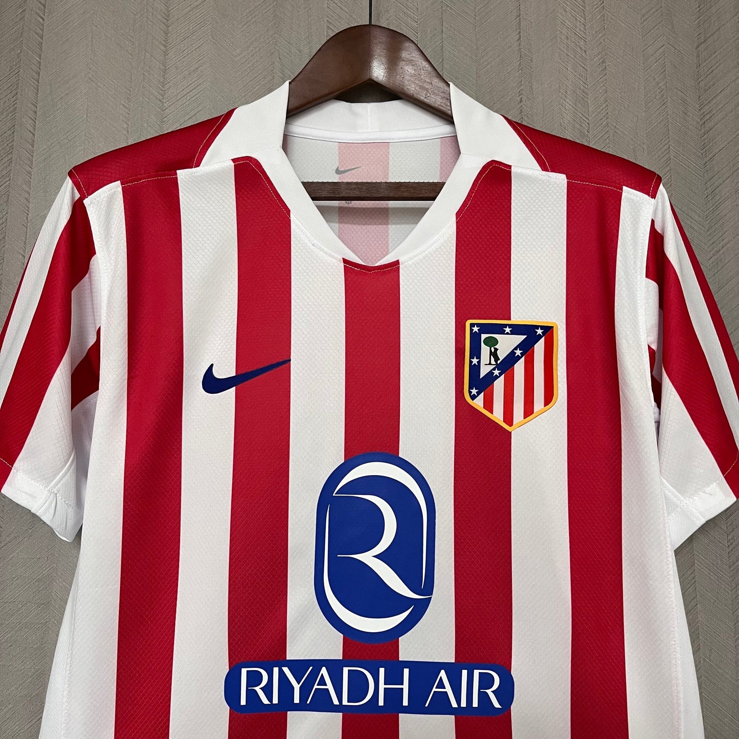 Maillot Atlético Madrid Domicile 2025/2026 Max2Kits