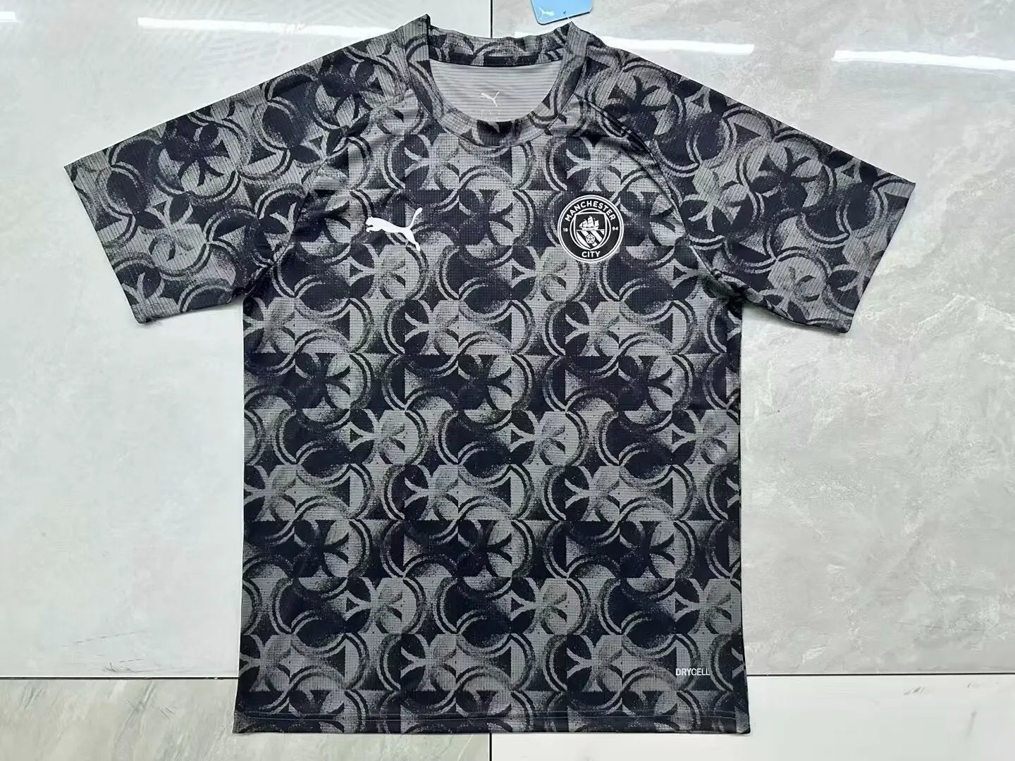 25/26 Manchester City pre-match training kit