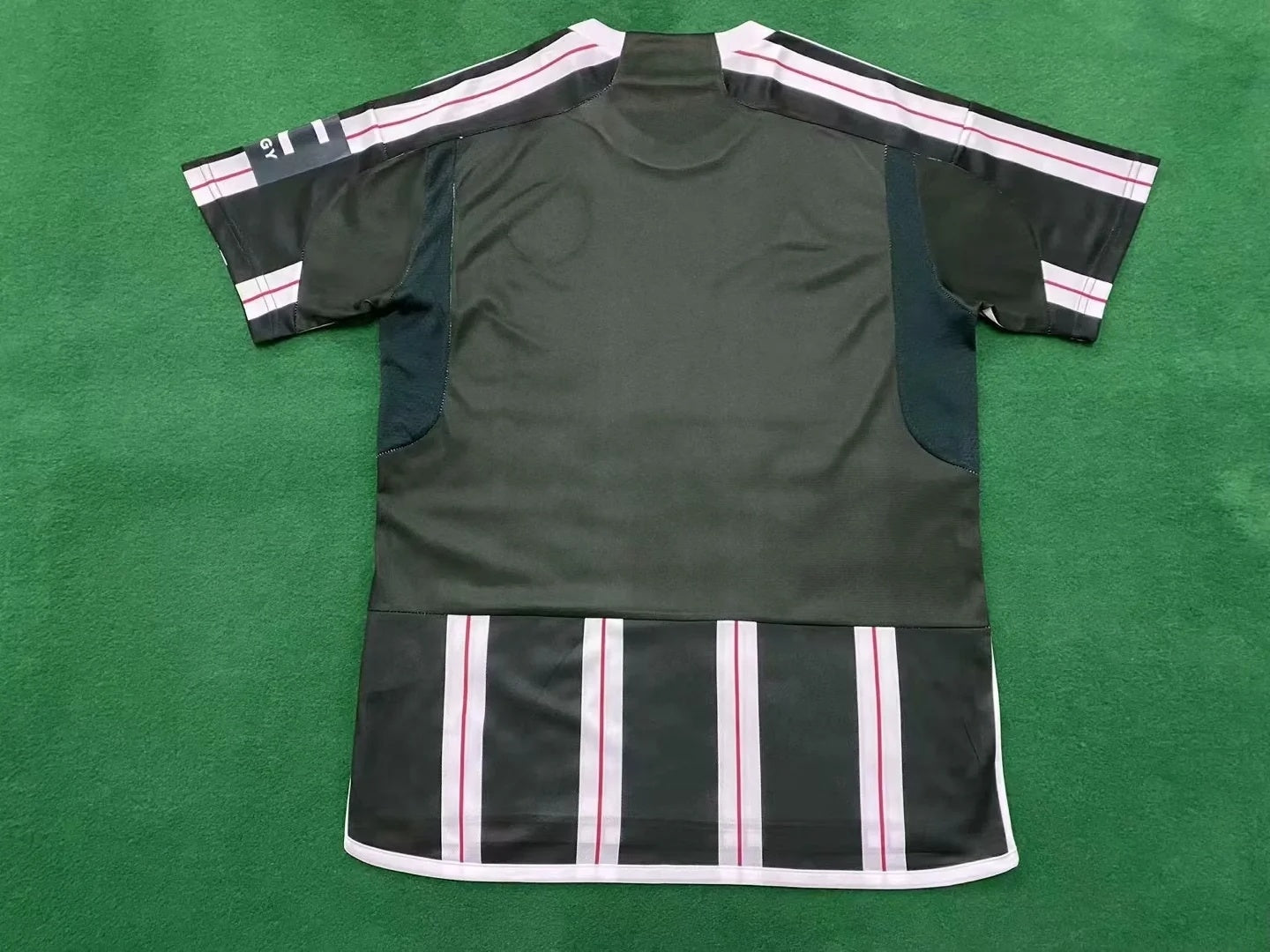 23/24 Manchester United away