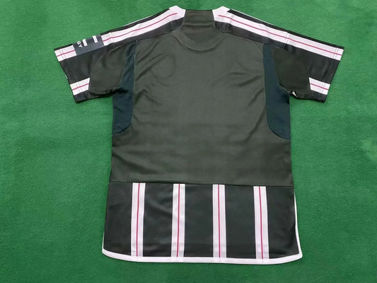 23/24 Manchester United away