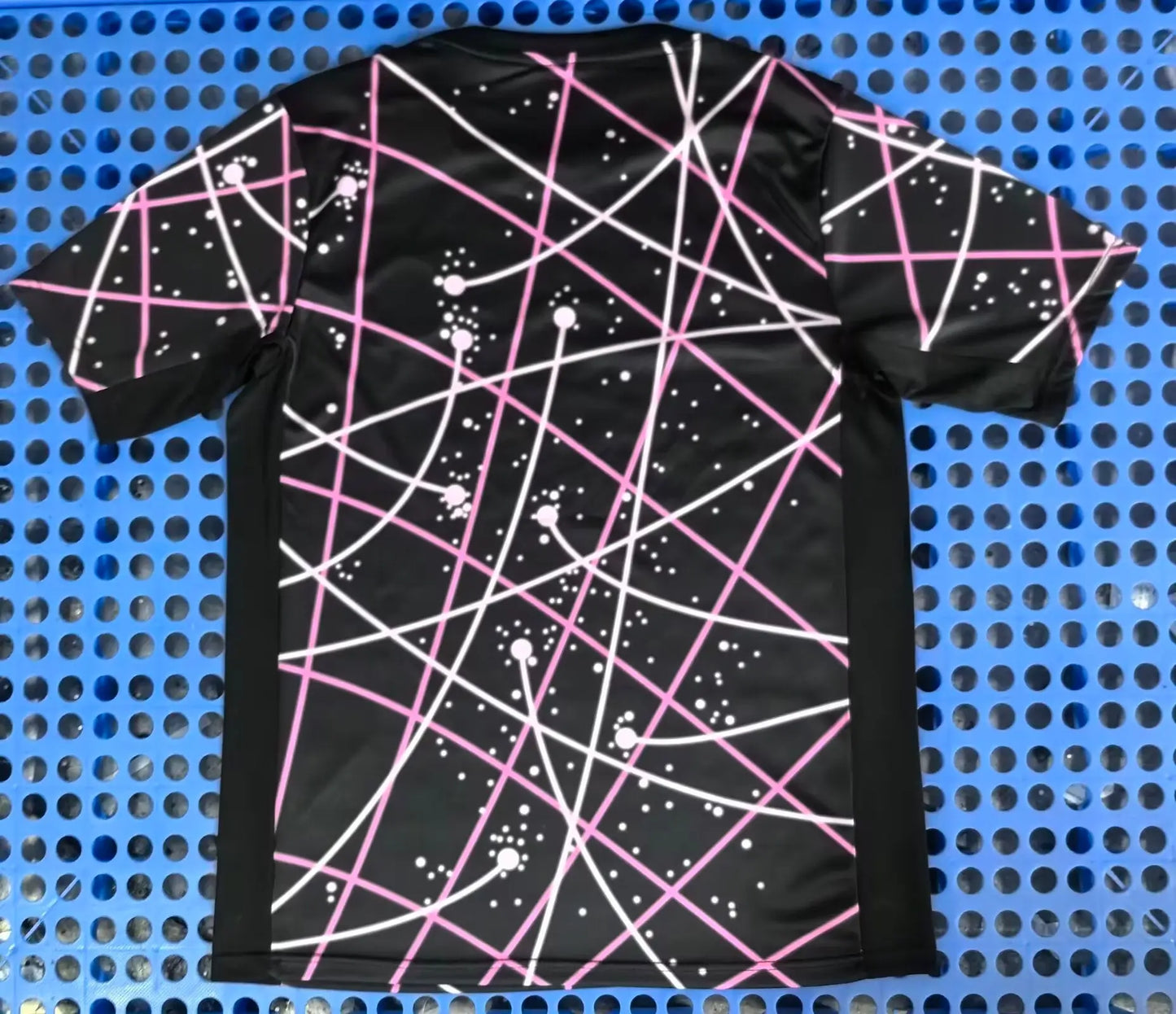 25/26Paris wore black pink before the game