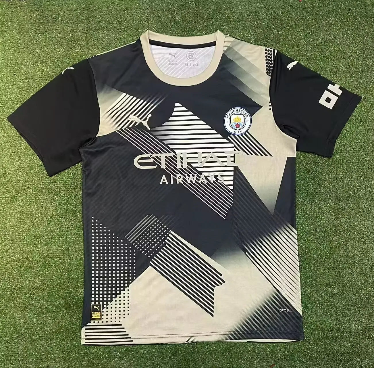 25/26 Manchester City Black and yellow concept edition