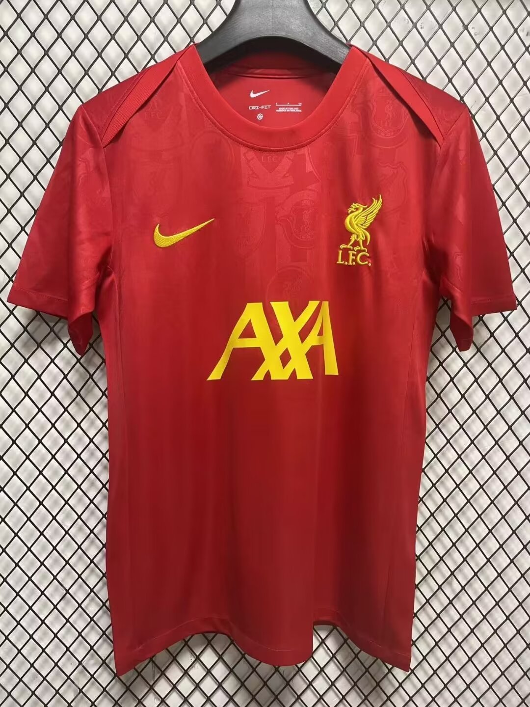 24/25Liverpool训练服红色
