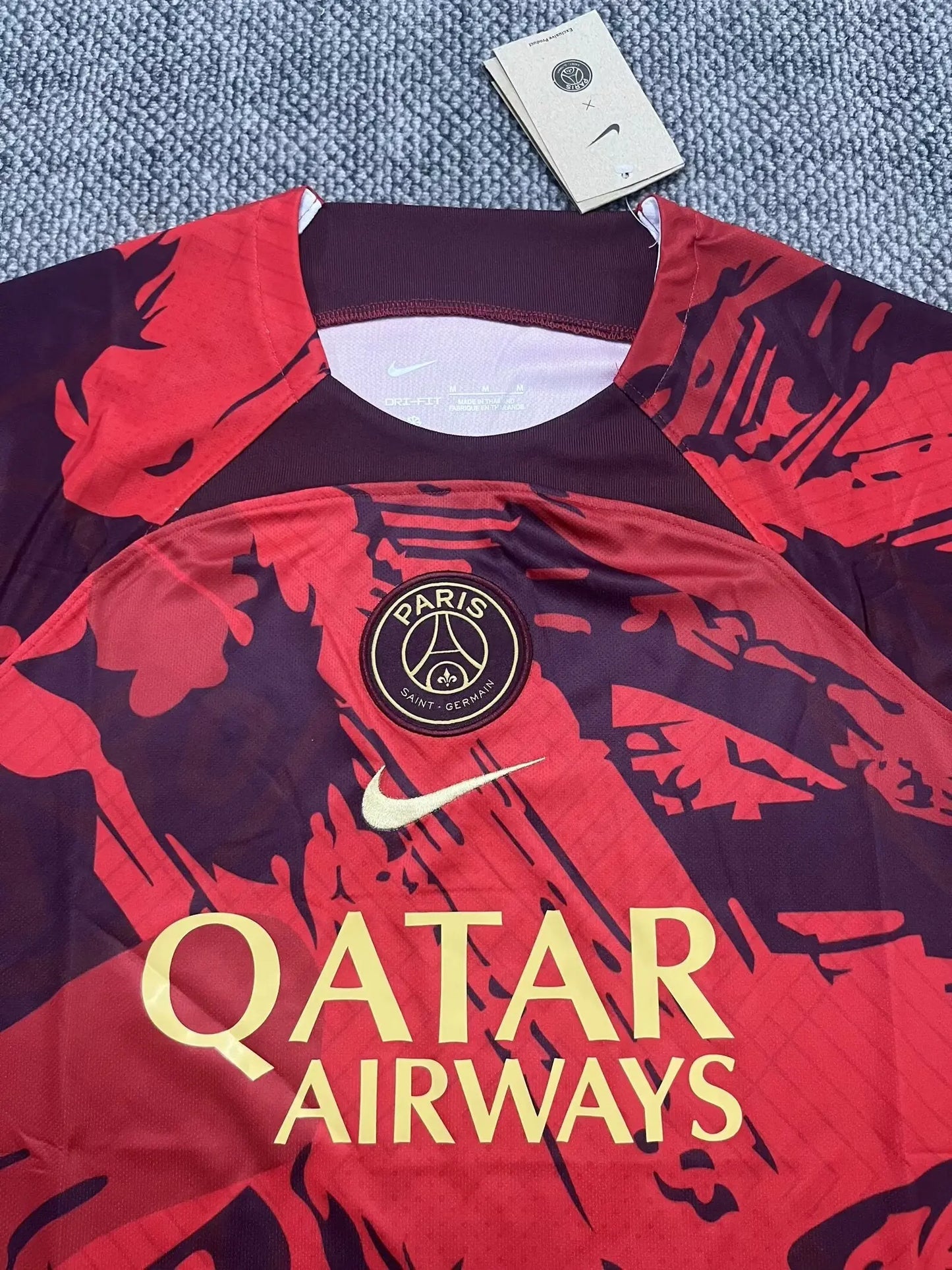 24/25 Paris training uniform red