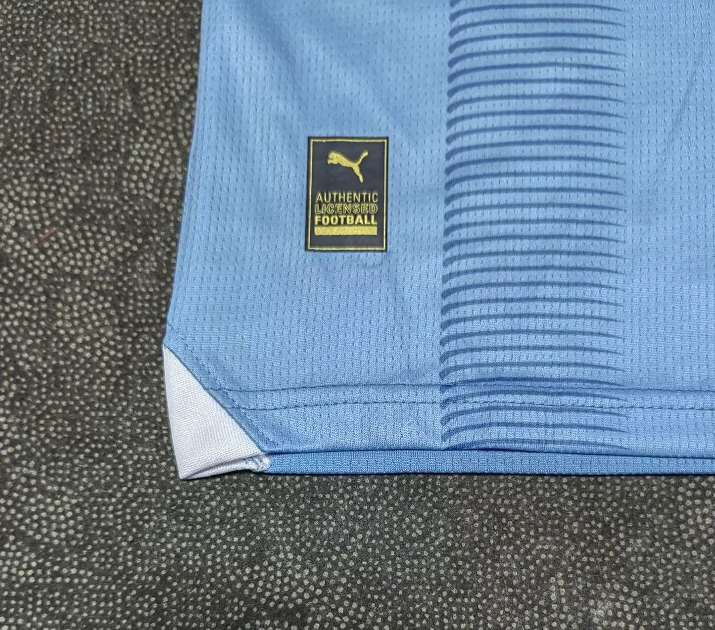 23/24 Manchester City home shirt