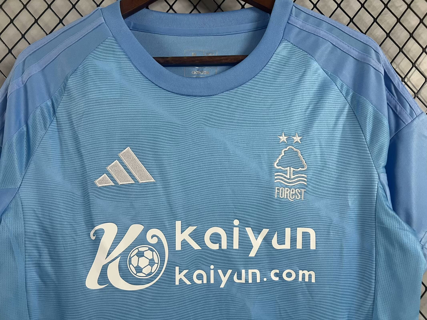 24/25 Nottingham Forest third away