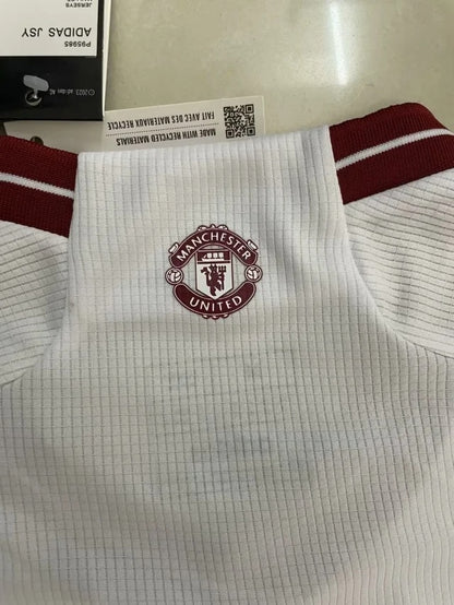23/24 Manchester United third away