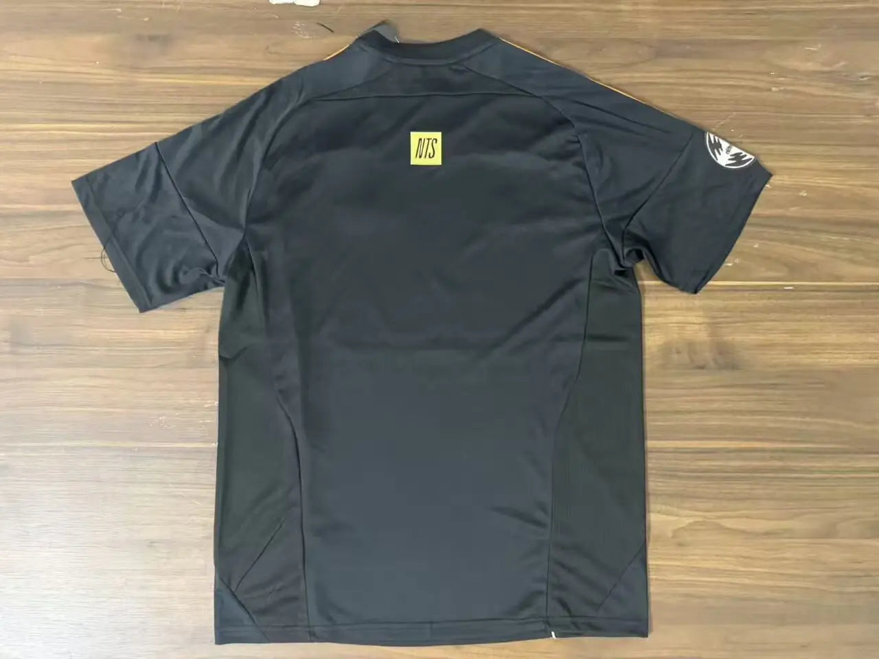 25/26 Arsenal Arsenal NTS Joint-Design Edition