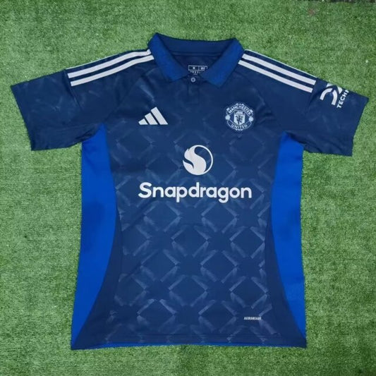 24/25 Manchester United away