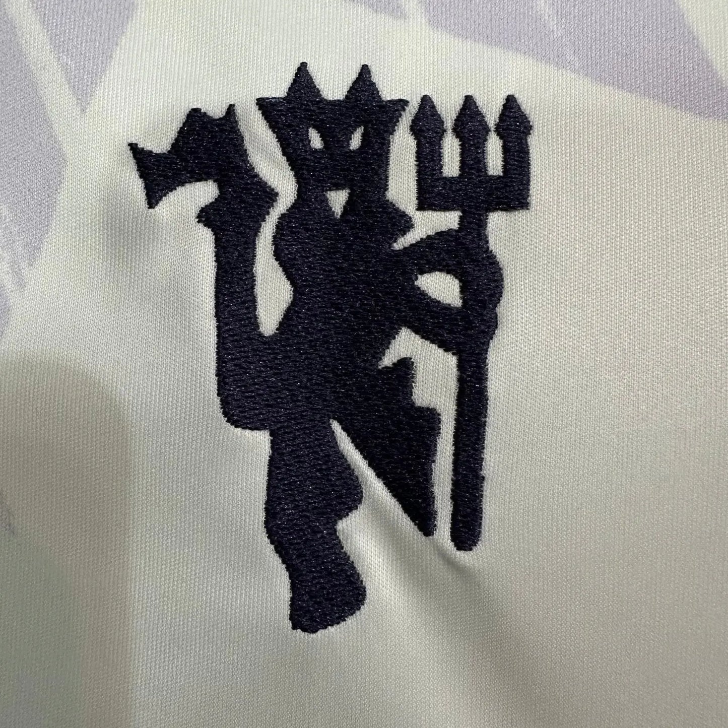 25/26 Manchester United away