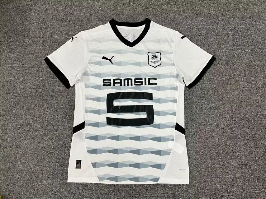 24/25 Rennes away
