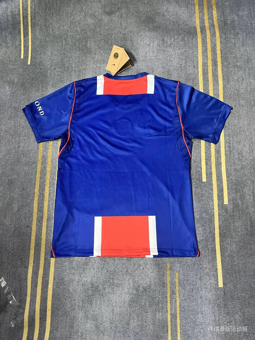 26/27 Paris Home