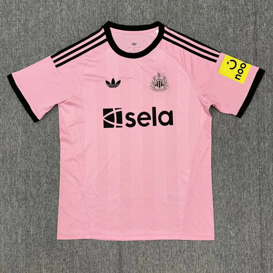 25/26 Newcastle Goalkeeper Jersey - pink S~
