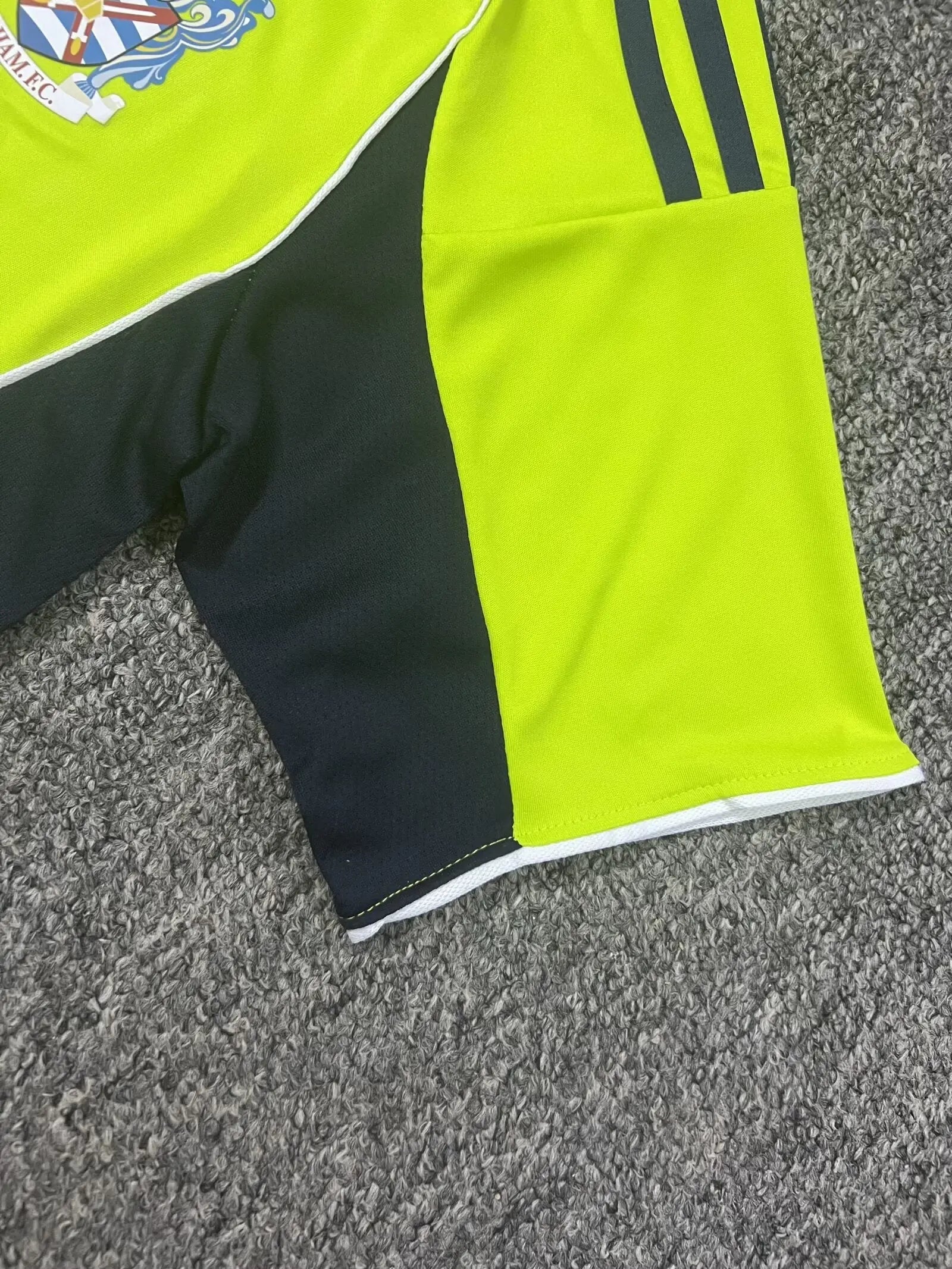 25-26 Fulham Away