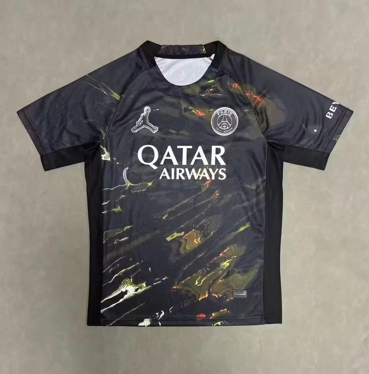 26-27 Paris Special Edition