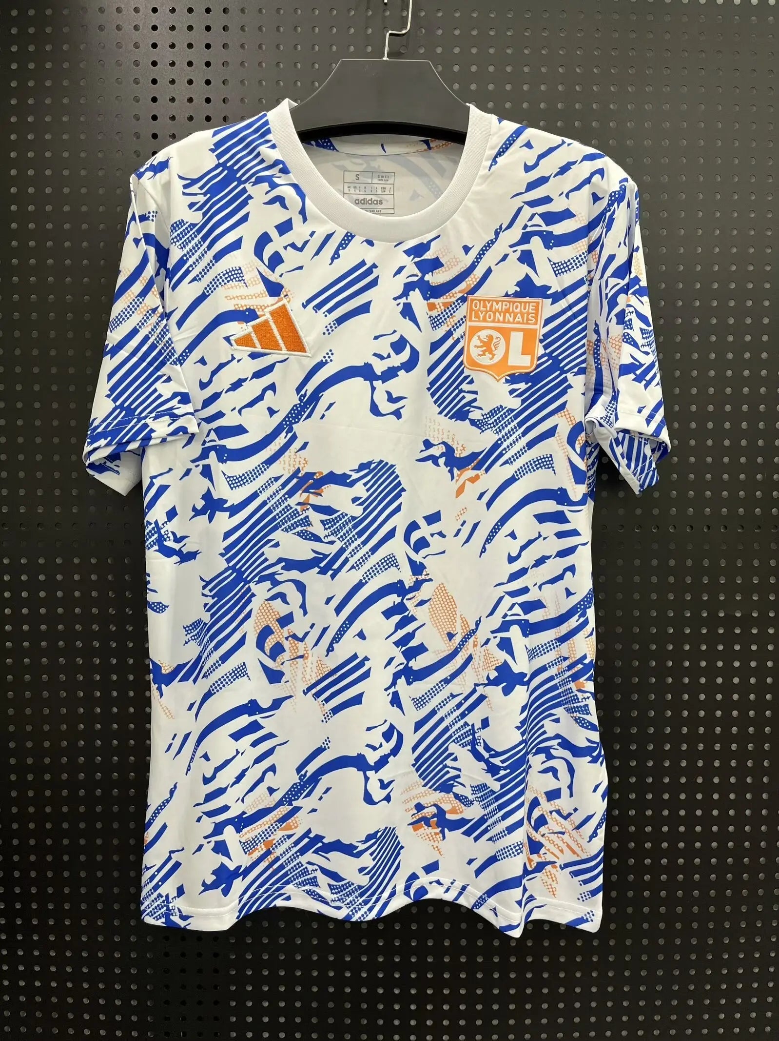 24/25 Lyon pre-match training kit