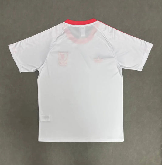 26/27Liverpool White Special Edition