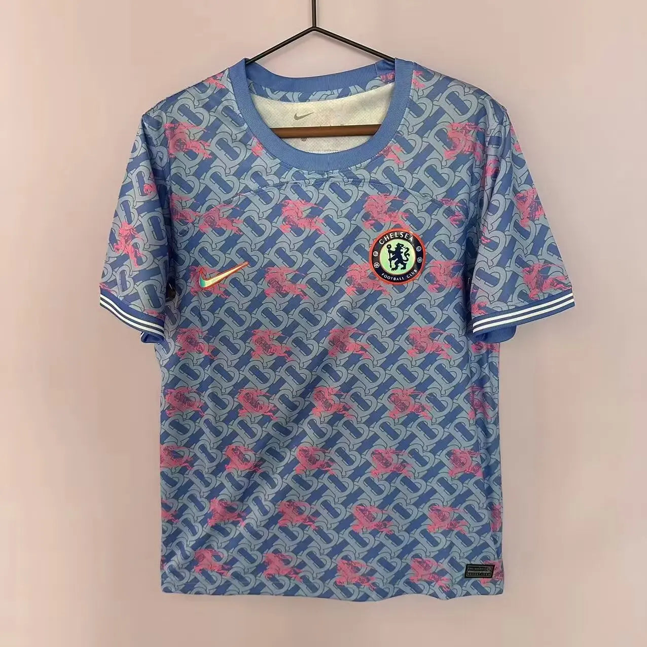 24/25 Chelsea co-signed