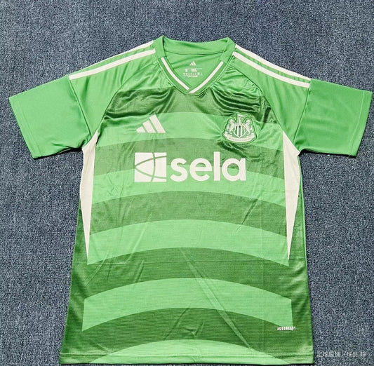 25/26 Newcastle third away