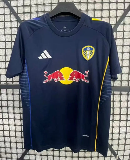 25/26 Leeds United Training Jersey